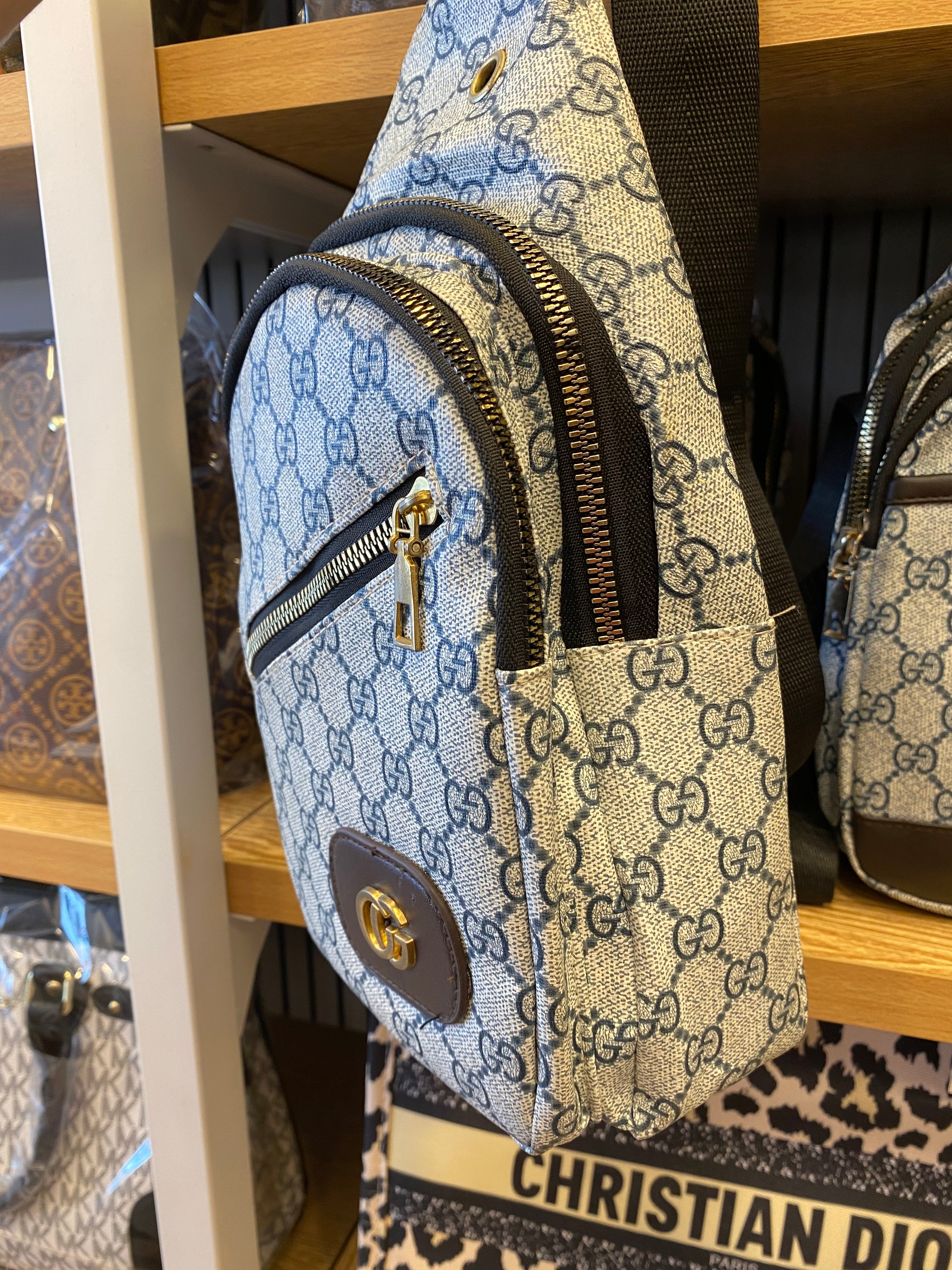 Men’s shoulder bag