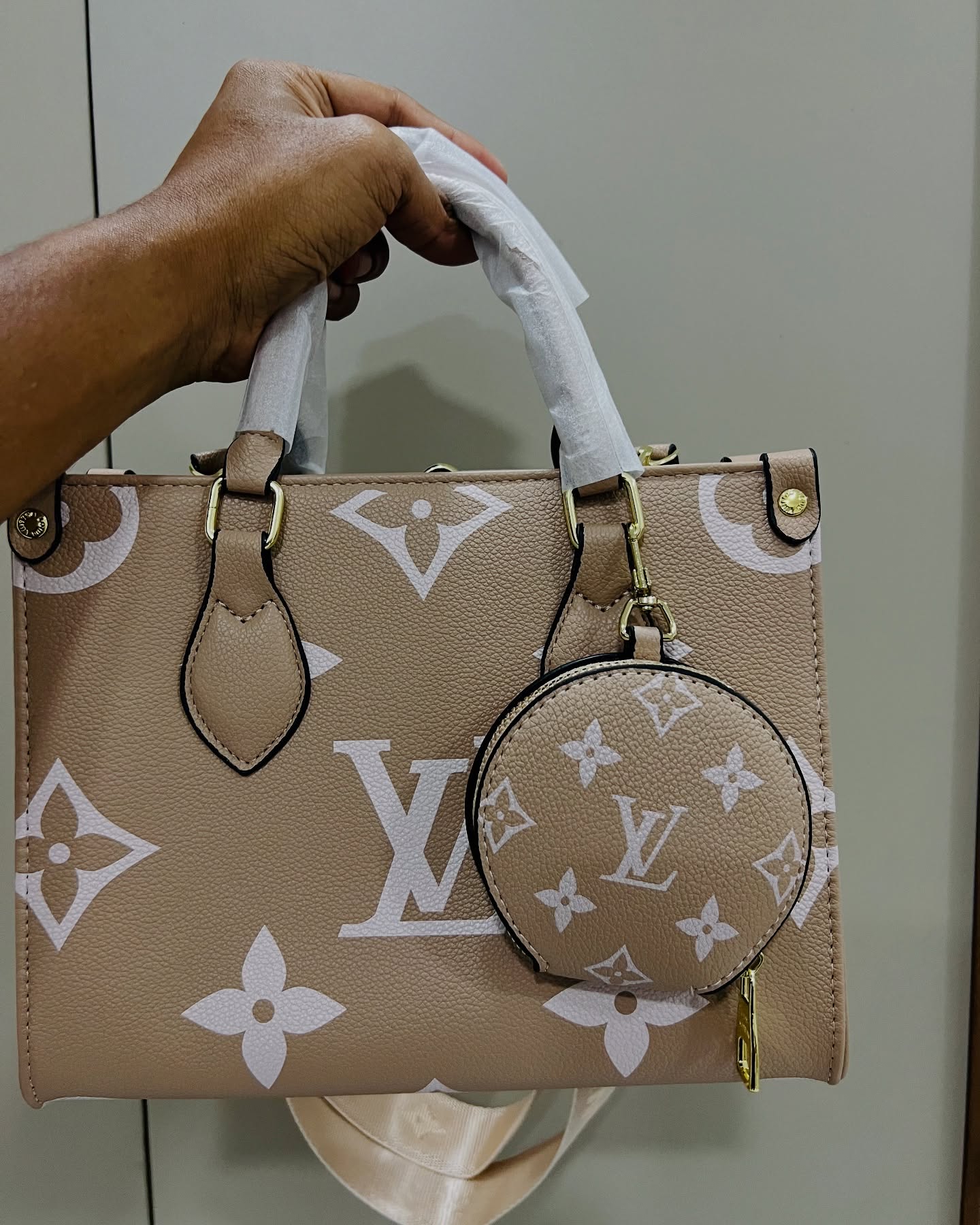 LV Hand Bag Medium Beige