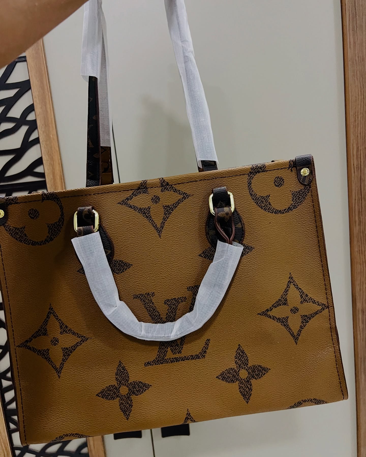 LV Double Color Hand Bag