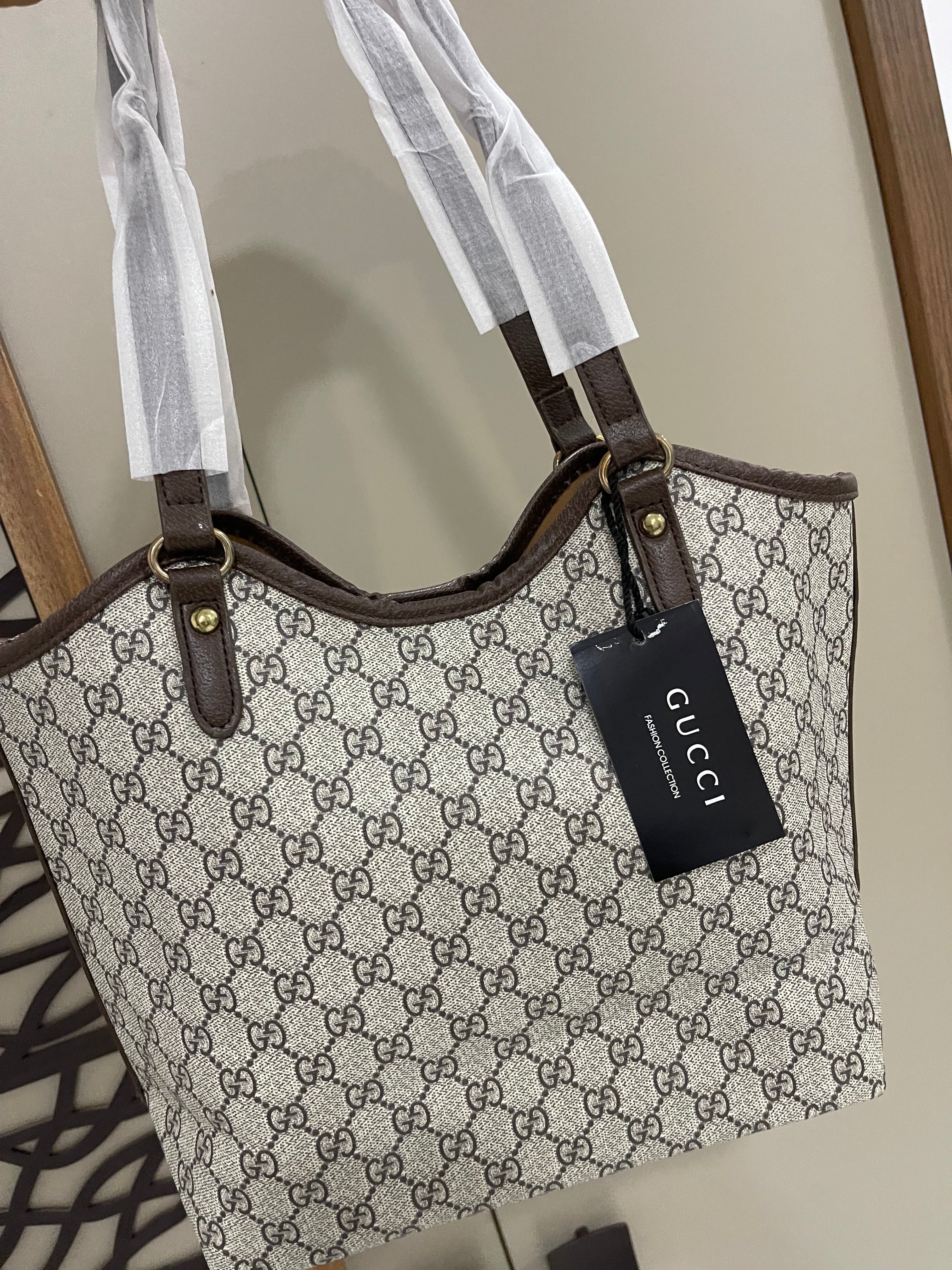 GUCCI Tote Bag with Coin Wallet