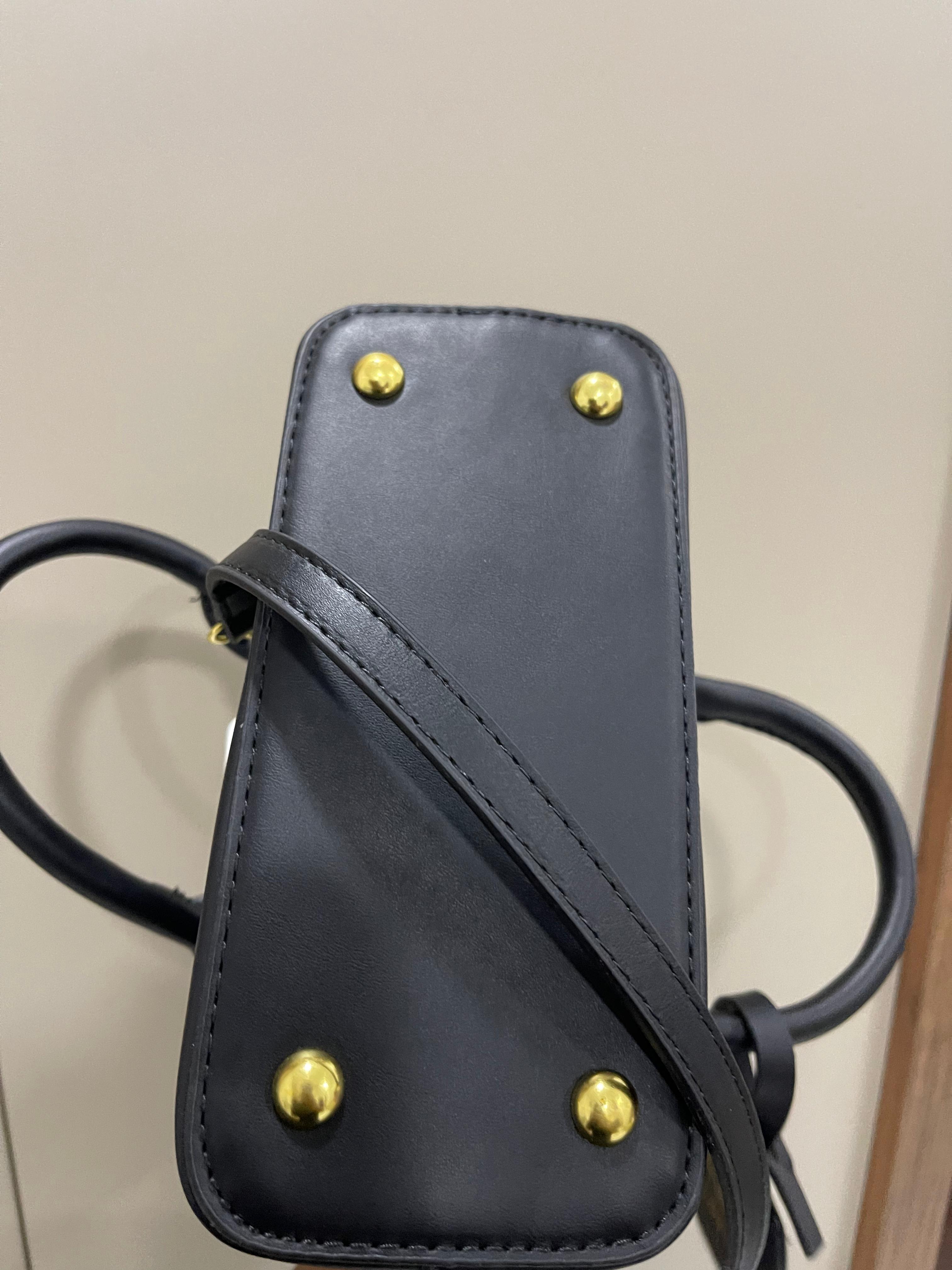RR Hand Bag Black