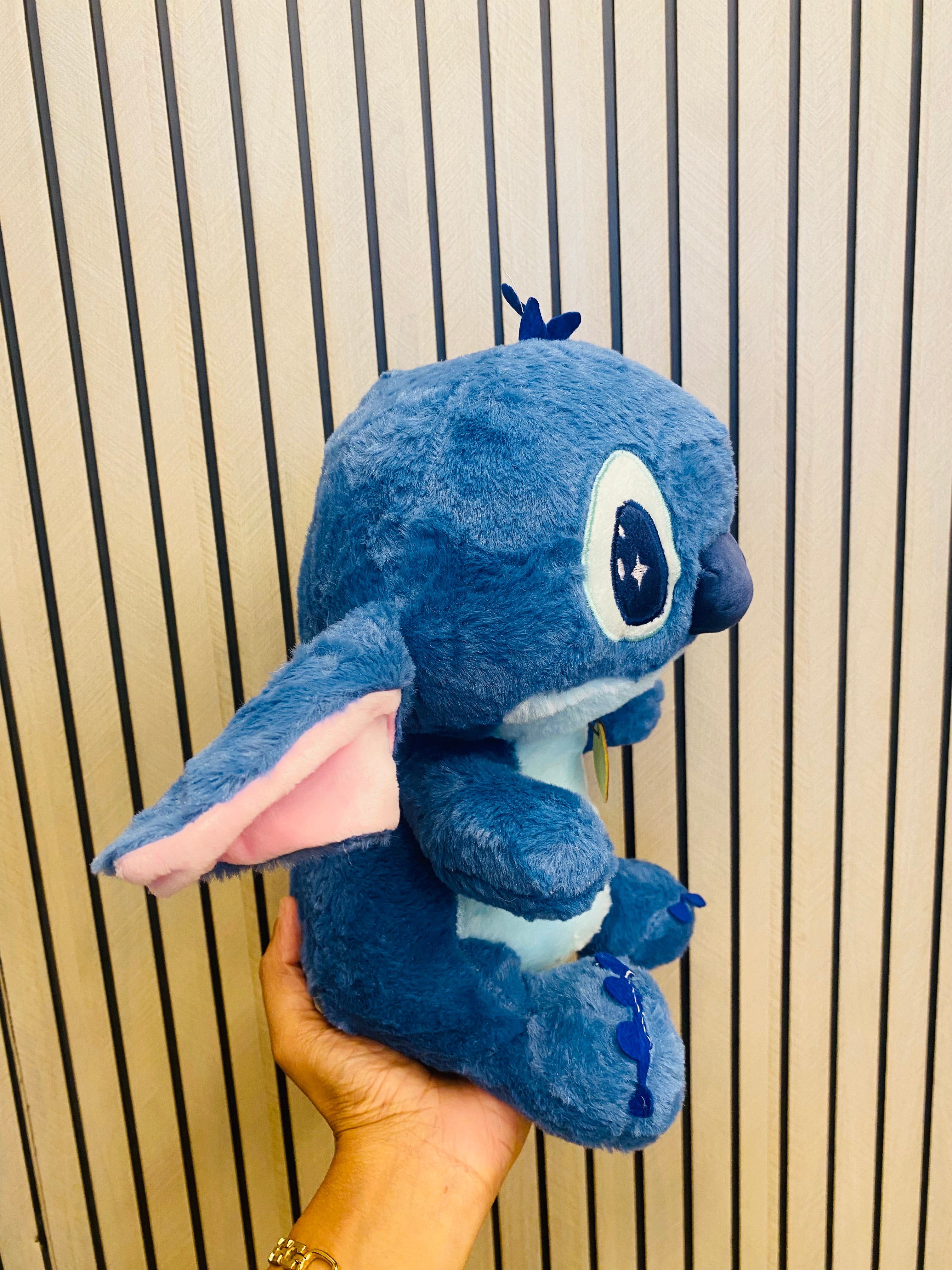 Stitch Medium 10 inches