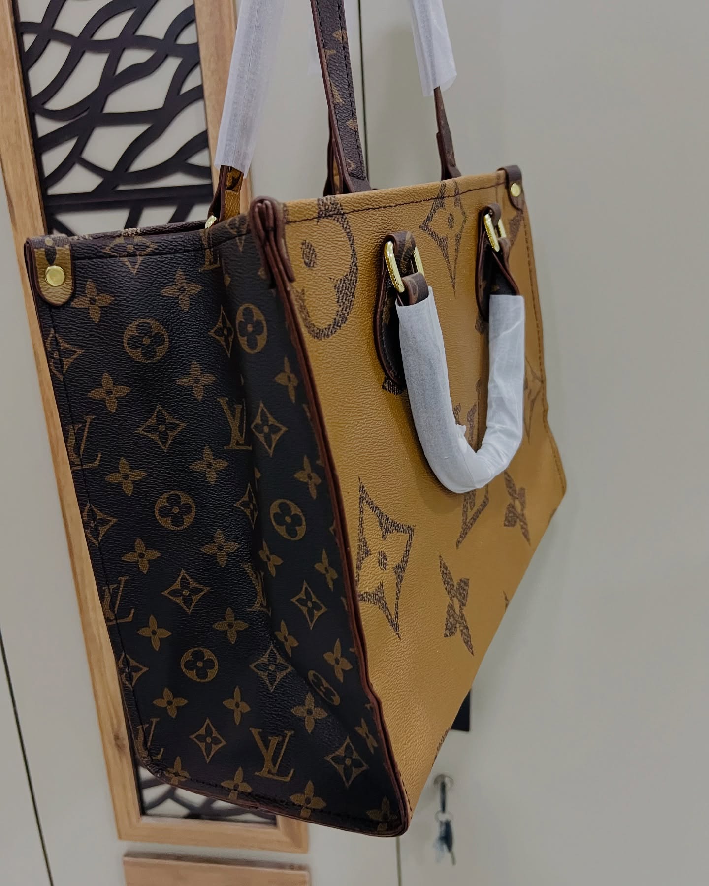 LV Double Color Hand Bag
