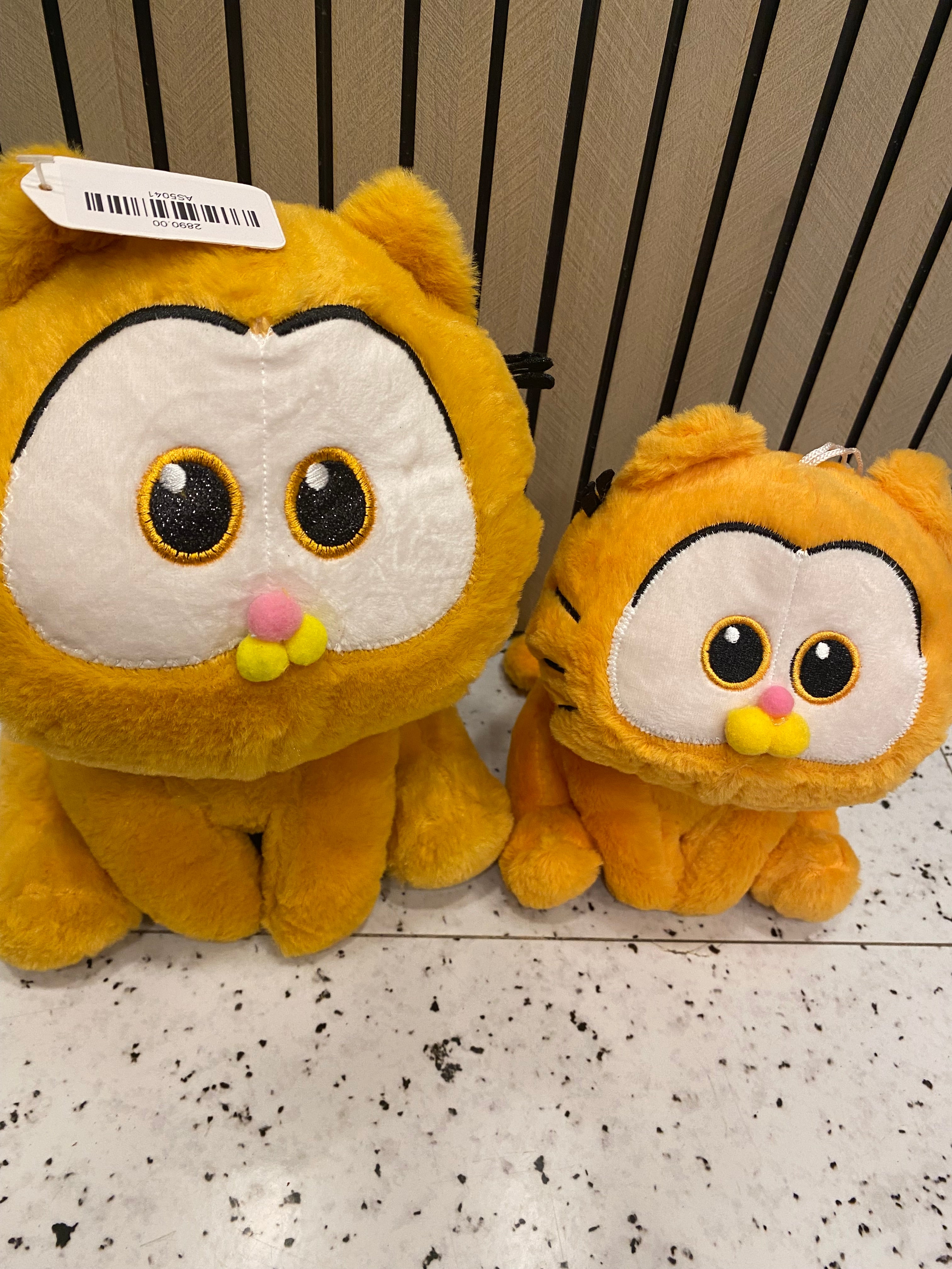 Garfield Medium Plush Toy