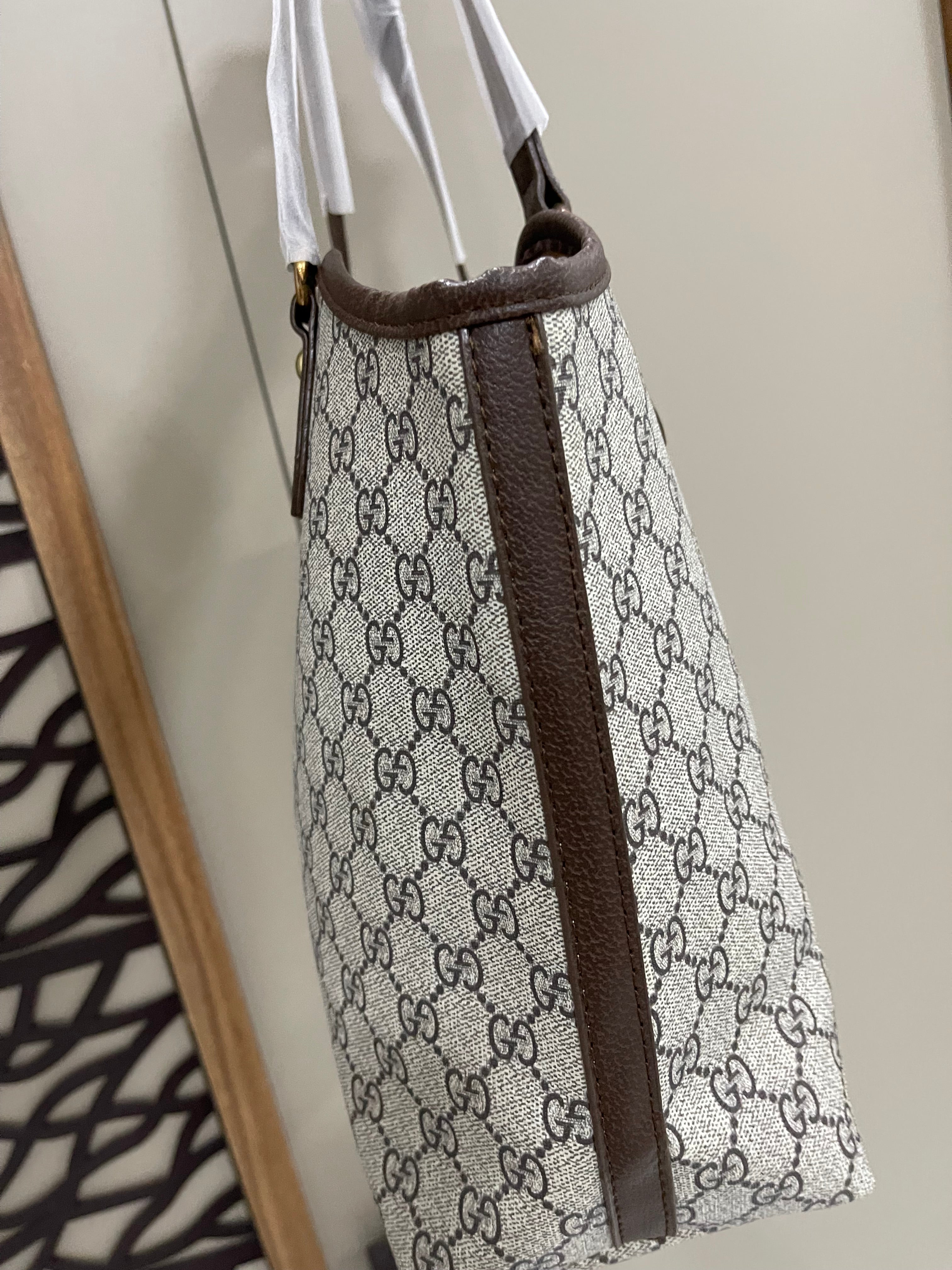 GUCCI Tote Bag with Coin Wallet