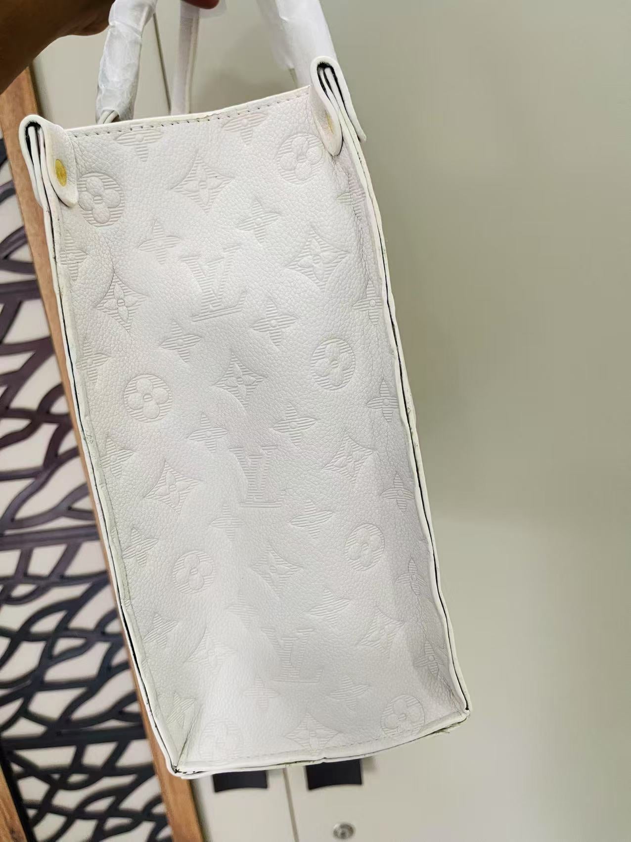 LV White Hand Bag