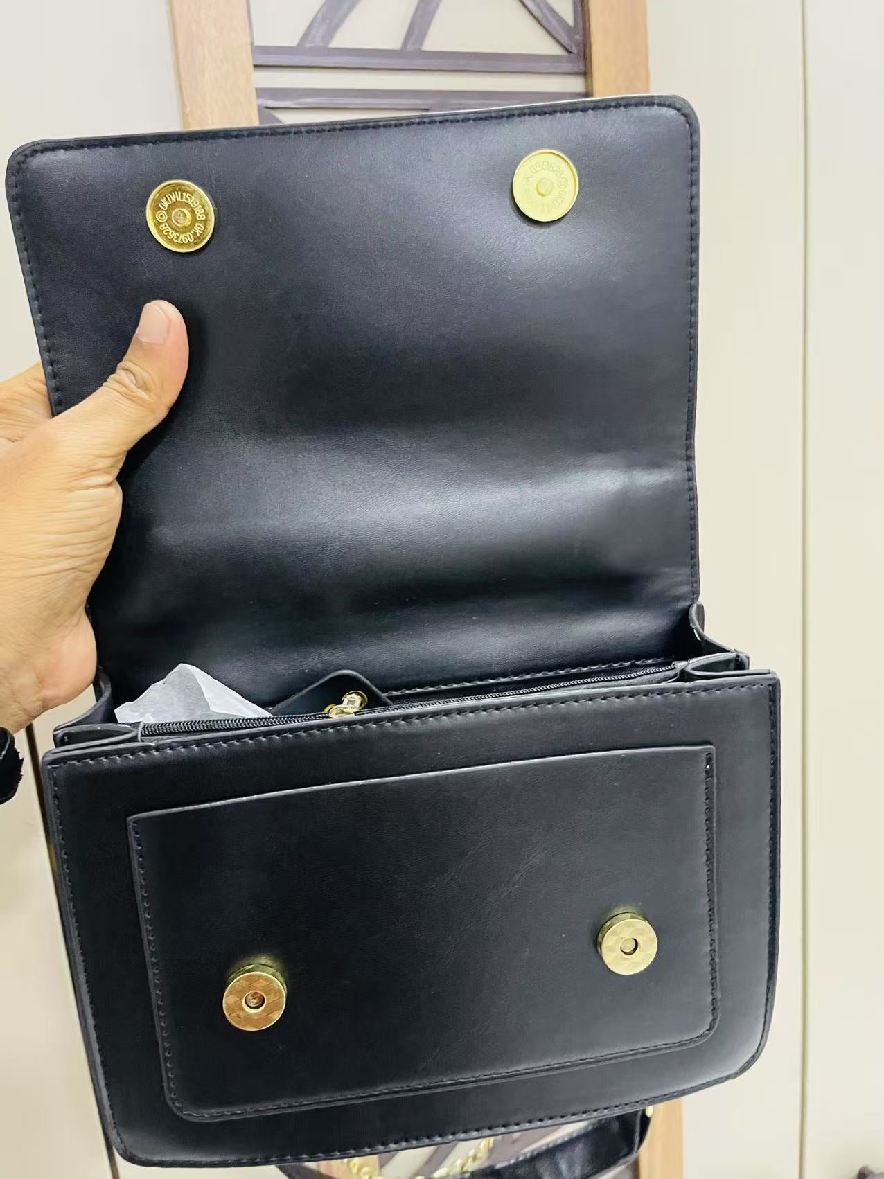 Guess Hand Bag Black