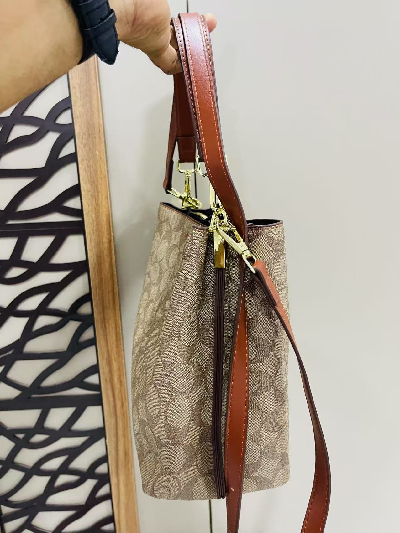 COACH Hand Bag Brown