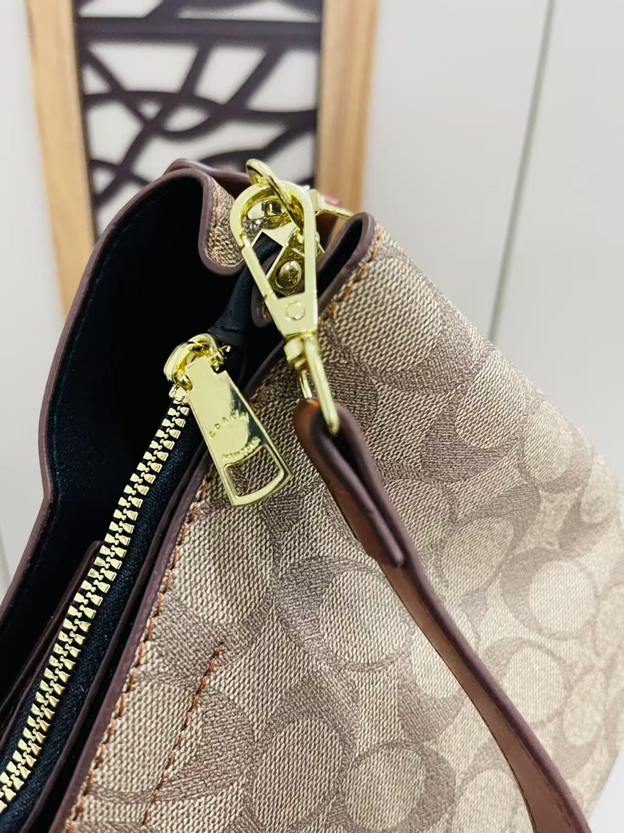 COACH Hand Bag Brown