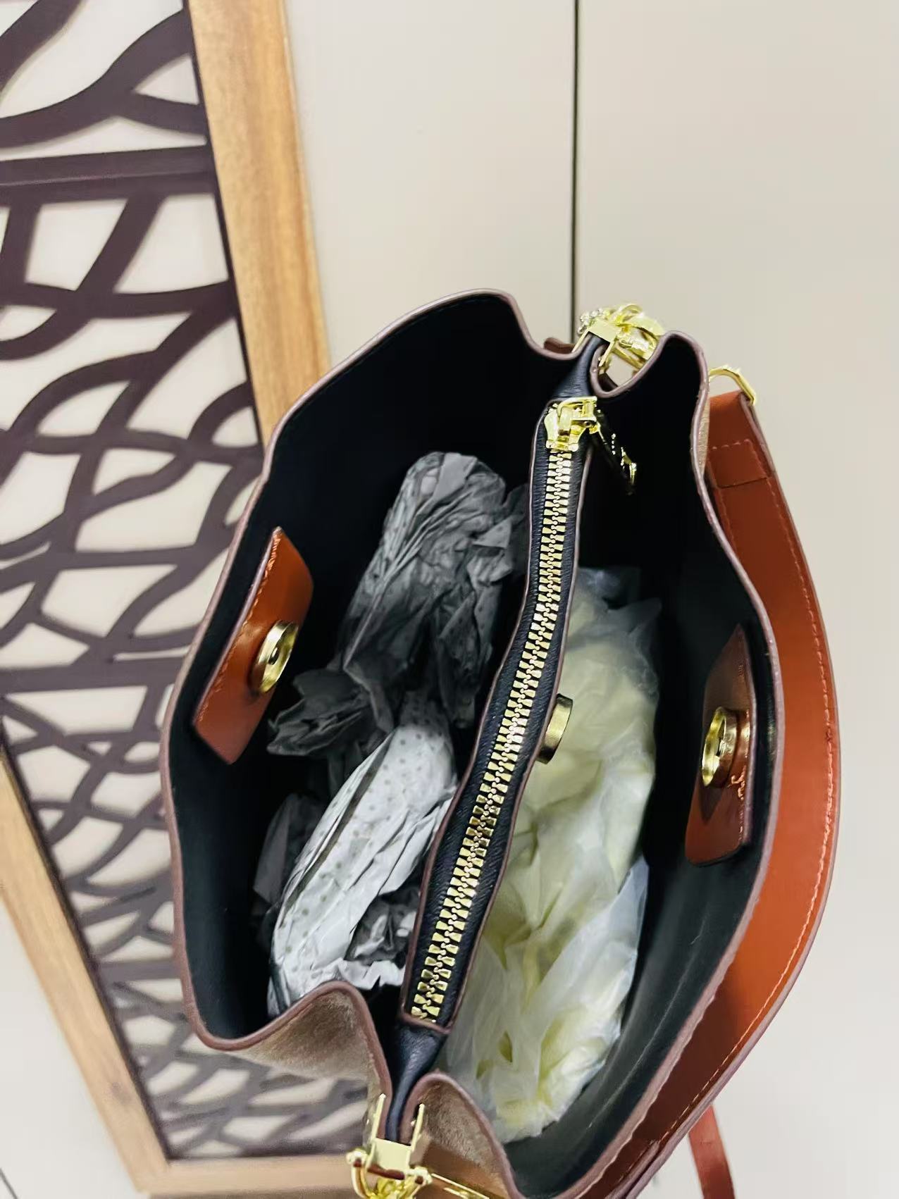 COACH Hand Bag Brown