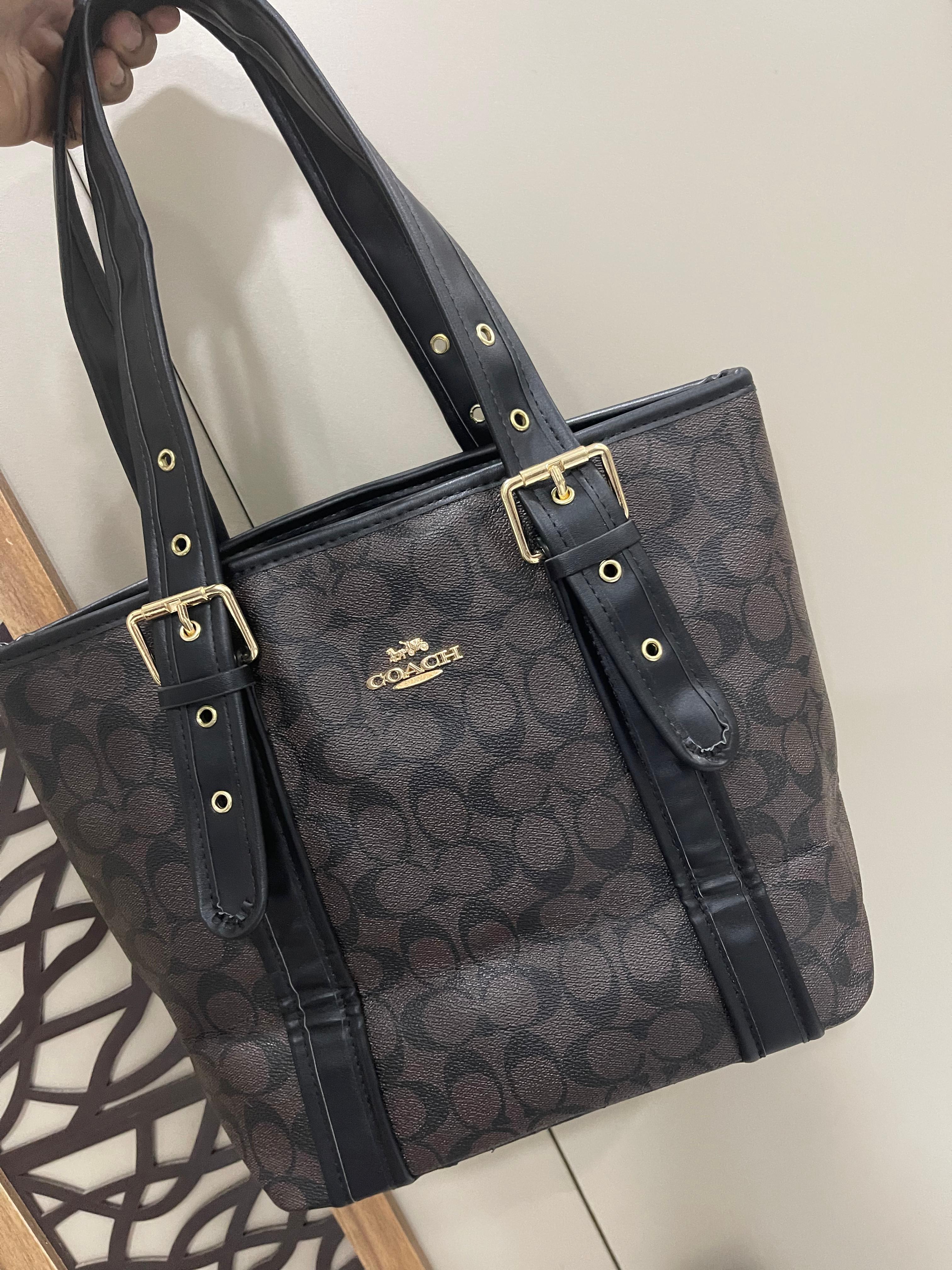 Coach hand Bag dark Brown