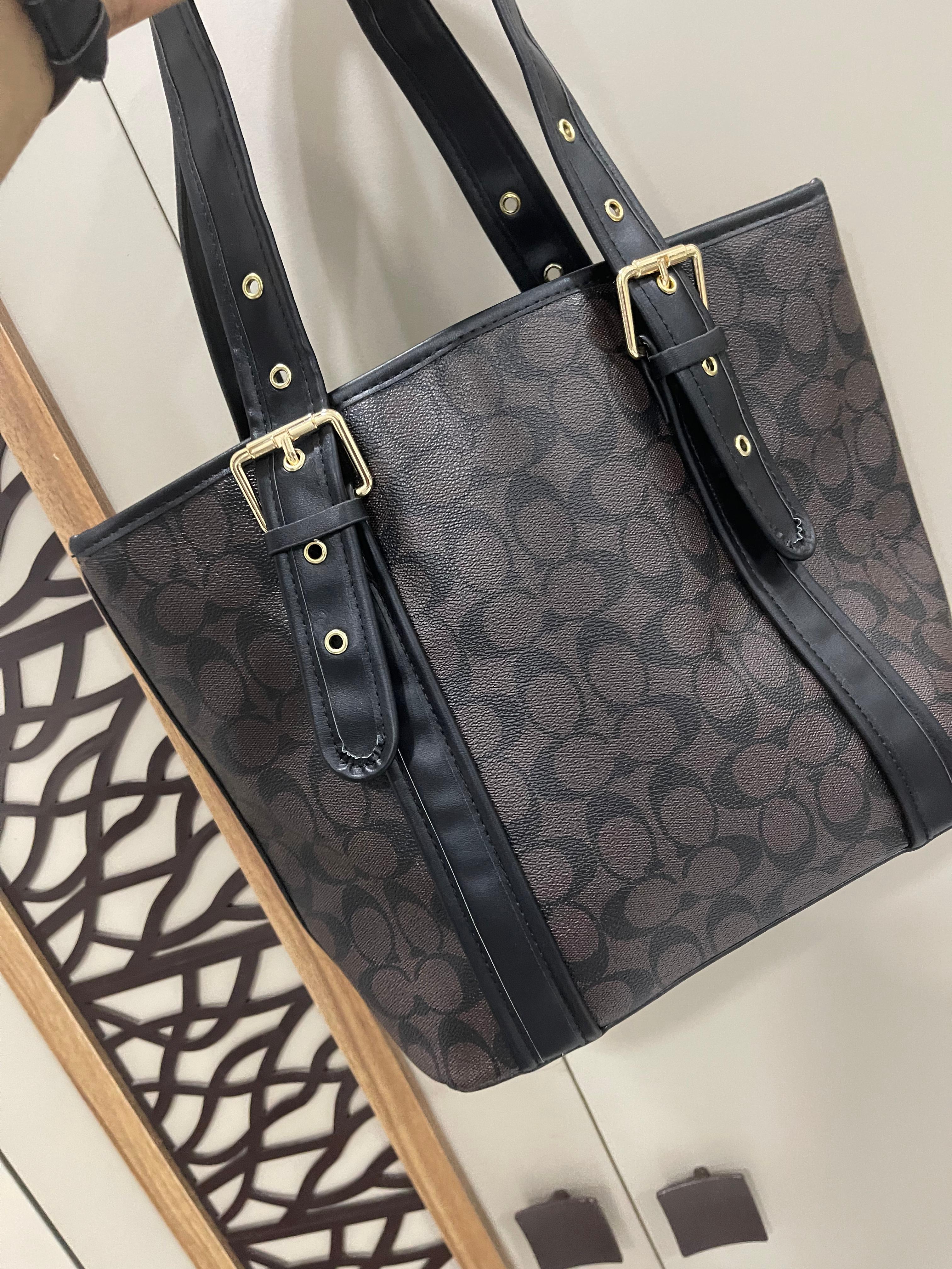 Coach hand Bag dark Brown