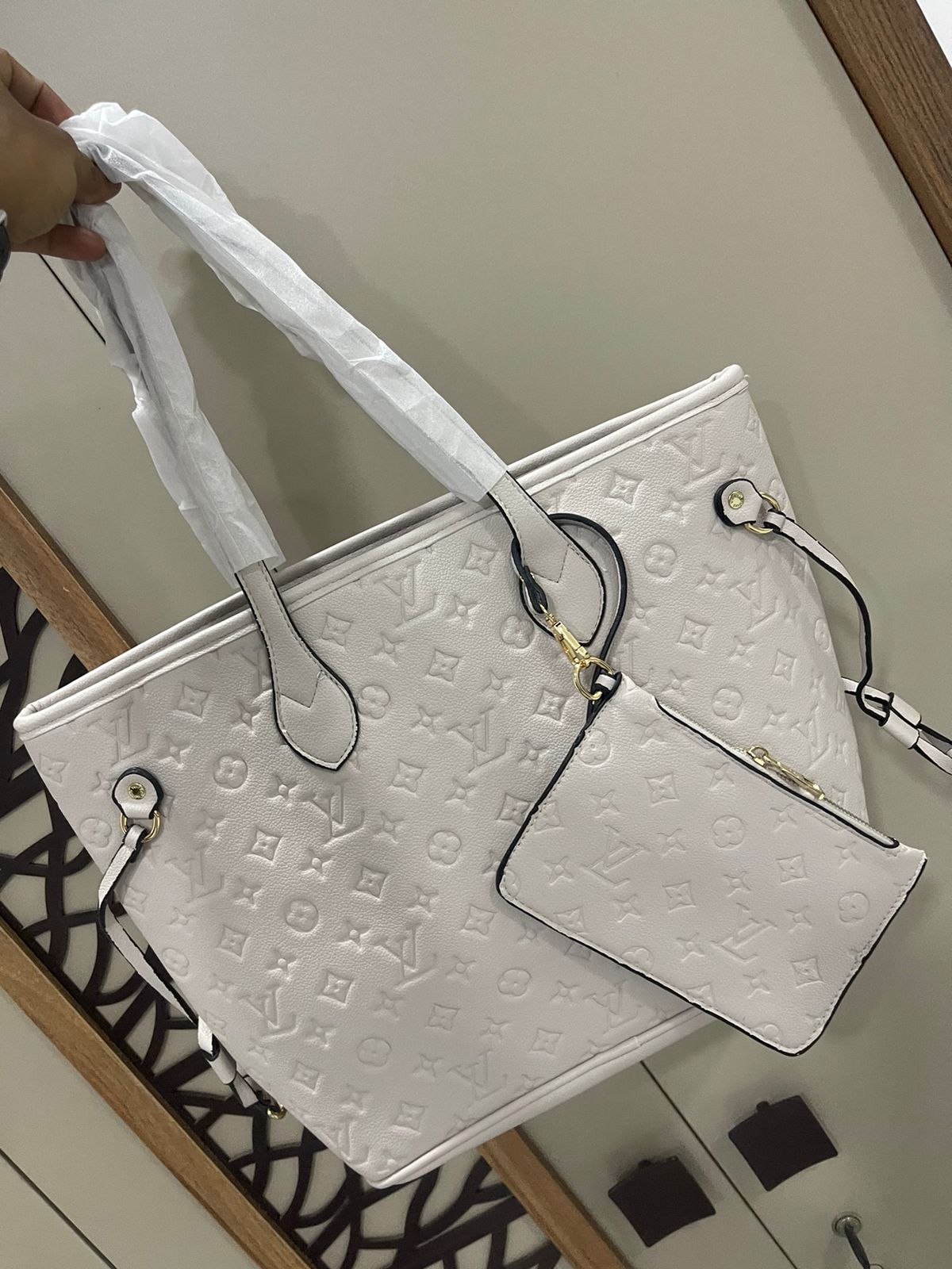 LV White Tote bag