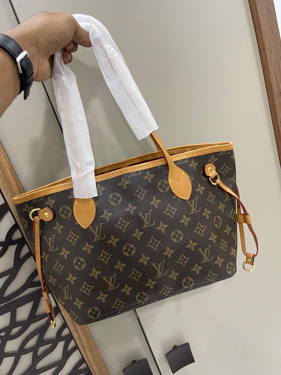 LV Hand Bag Medium