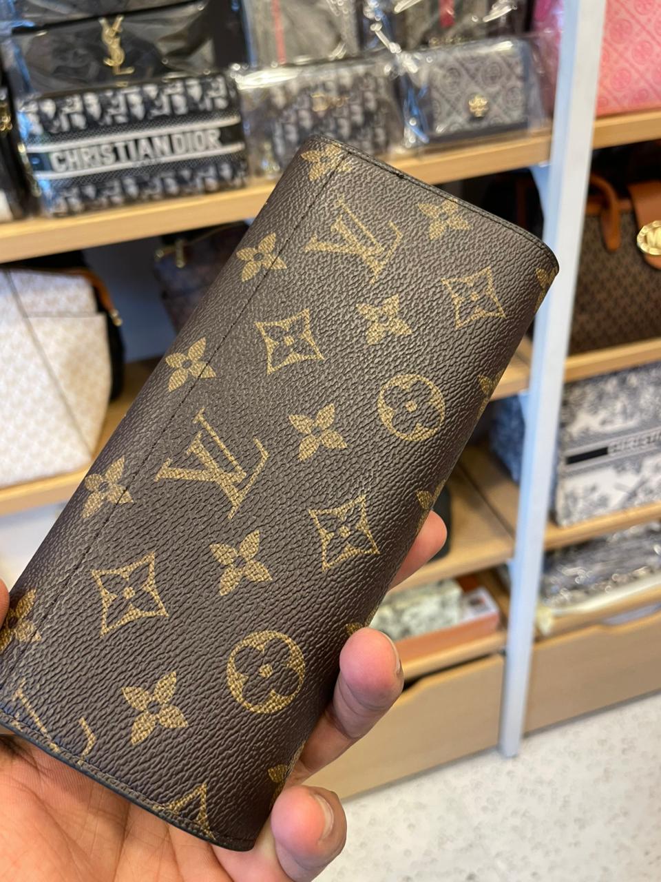LV Wallet