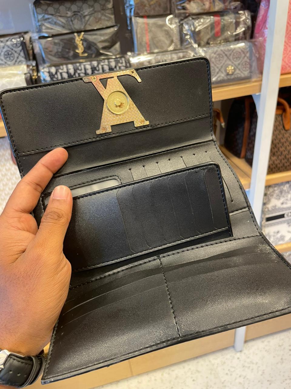 LV Wallet