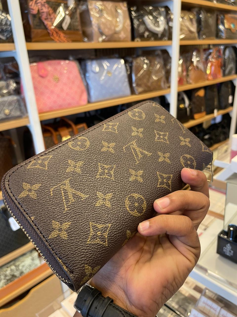 LV Wallet